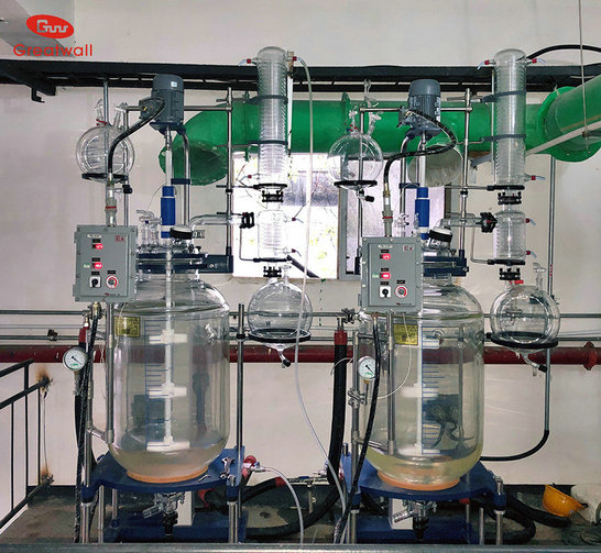 雙層玻璃反應釜通入冷卻液如何使用？